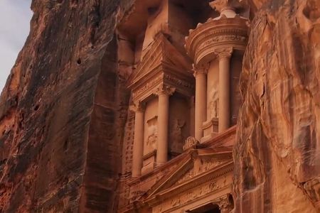 Jordan Short Escape: Private 2-Day Ideal & Premium Journey