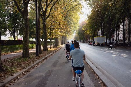 Secrets of Paris Bike Tour (English or Dutch)