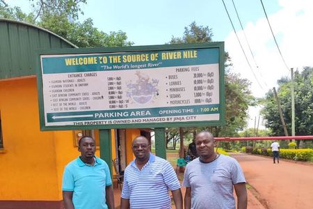 David's Shared Walking Tour in Jinja with a Local Cultural Meal