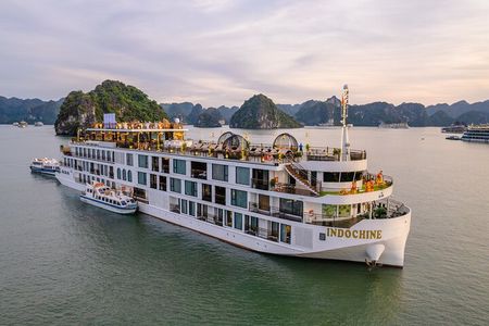 Overnight Indochine Premium Cruising Tour at HaLong (From Halong)