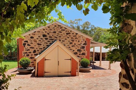Shared Barossa Valley Full Day Tour with Tastings and Lunch