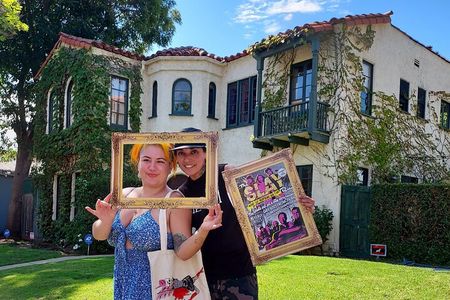 Sightseeing Party Bus Tour in Los Angeles