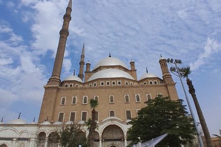 Tour in Egyptian Museum, Citadel of Saladin and Khan Elkhalili