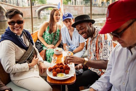 Eating Amsterdam: Food Tour and Canal Cruise 