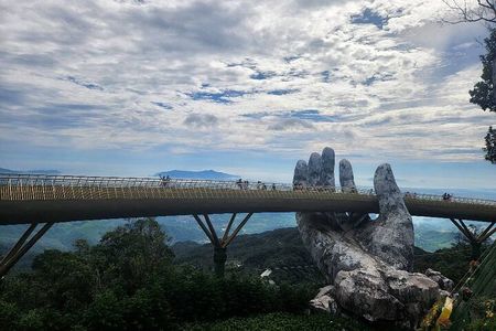 Golden Bridge - Private Guided Tour from Da Nang or Hoi An City