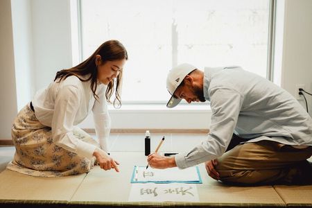 Calligraphy Workshop in Namba, Dotonbori