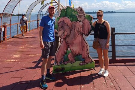 Orang Utan Island and Perak Tong Cave Temple Day Tour from Kuala Lumpur 