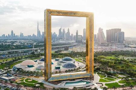 Half Day City Tour in Dubai with Dubai Frame, Blue Mosque & Souks