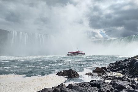 Niagara Falls Private Custom Tour from Toronto Area