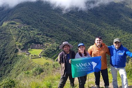4 - Day Choquequirao Trek with Camping via Chikiska from Cusco