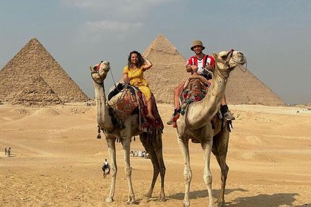 Private Full day Tour to Giza Pyramids Sakkara and Memphis 