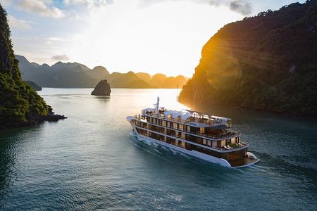 3D2N Aspira Cruise 5-Star: HaLong Bay, Lan Ha Bay & Cat Ba Island