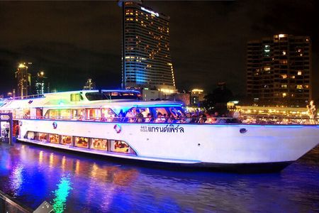 Bangkok: Walking Tour + 2-Hour Dinner Cruise