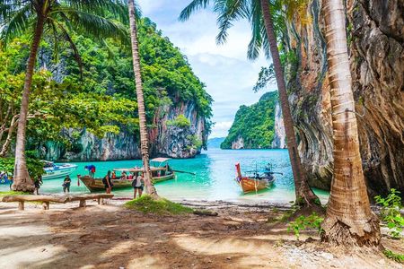 Koh Hong lagoon, Pakbia, Lading Islands by Longtail.
