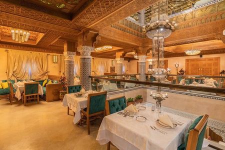 Private Tour Casablanca with Lunch, Mosque Entrance Included
