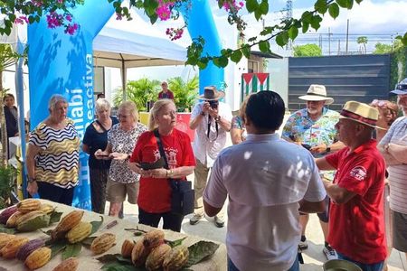Chocolate & Coffee farm Cruiseship Tour in Manta