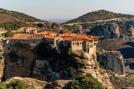Mystical Meteora: Full Day Journey from Thessaloniki