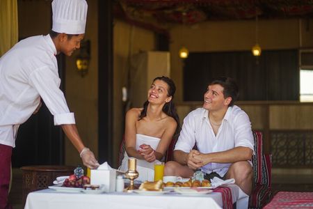 Dubai Morning Desert Safari with Dune Bashing and Breakfast