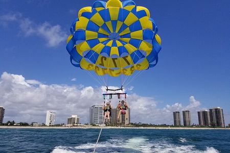Parasailing Activity in West Palm Beach