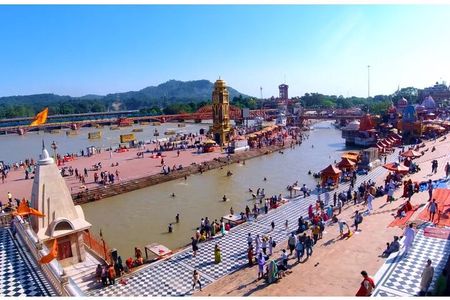 Guided Haridwar Walk with Ghats & Evening Ganga Aarti