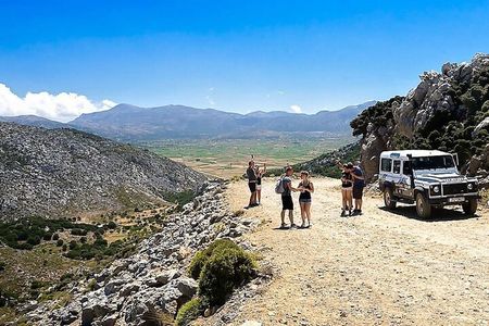 Mountains of Crete 4x4 Tour with Taverna Lunch