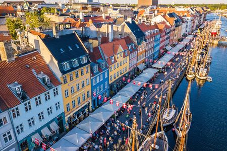 Copenhagen Old Town, Nyhavn, Canal Walking Tour & Christiana
