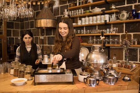 Private Traditional Coffee And Dessert Making Activity