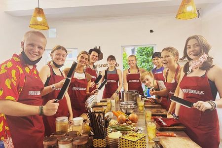 Traditional Cooking Class with Market Tour in Ho Chi Minh 