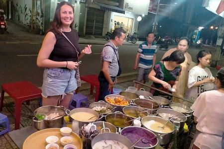  Hue Street Food On Foot (Daily Tour – Group Tour | 12 pax max)