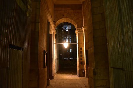 Private Ghosts and Gore Walking Tour of London