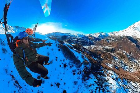 Tandem paraglider in the Pyrenees (Panticosa) + Video of the flight