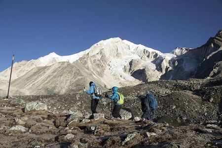 10 Days Manaslu Circuit Trek in Larke La Pass