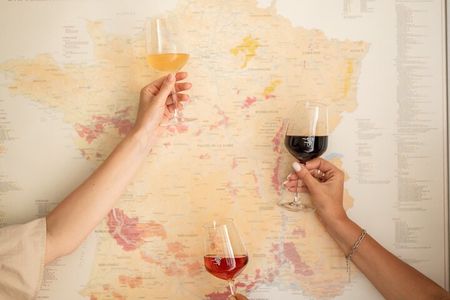 Wine Tasting Class: Tour de France in Nice City Centre