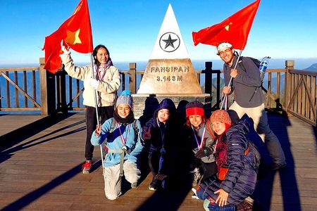 From Hanoi - Sapa 2 Days 2 Nights Tour With Fansipan by cable car