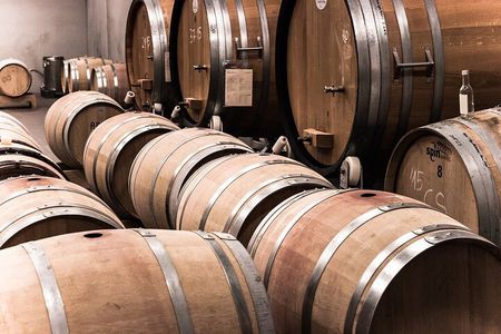  Private Custom Niagara Falls, Canada Winery Tour from Buffalo,NY