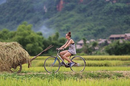 From Hanoi: Discover the Tranquil Beauty of Mai Chau by Bicycle