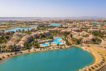 3-Hour Private El Gouna City Tour with Transfers & Shopping Stops