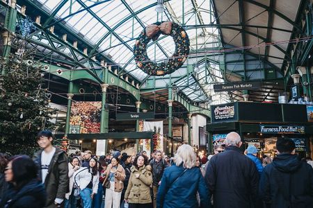 Borough Market Christmas Food Tour with Tea and Doughnuts