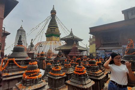 Kathmandu 2-Day Private Tour: 5 UNESCO Sites & Nagarkot Sunrise