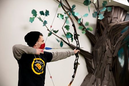 1 Hour Simulated Archery Experience at Far Shot Albany