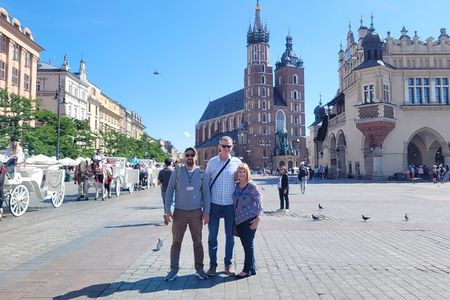 Private Krakow City Tour by Car and Walk with private tour guide