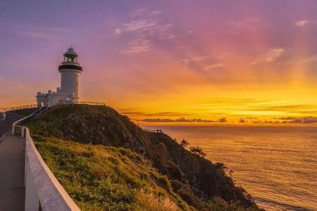 WANDER BYRON Guided Sunrise Tours to Cape Byron Lighthouse