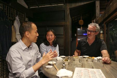 Sake Bar and Pub Crawl in Central Kyoto (Food & Sake Tour)