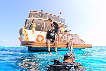 Scuba Diving Boat trip for Professional Divers from Hurghada