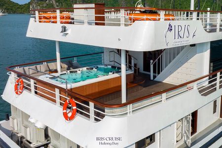 IRIS CRUISE - 5 Star Day Cruise - Halong Bay 1 Day - JACUZZI POOL