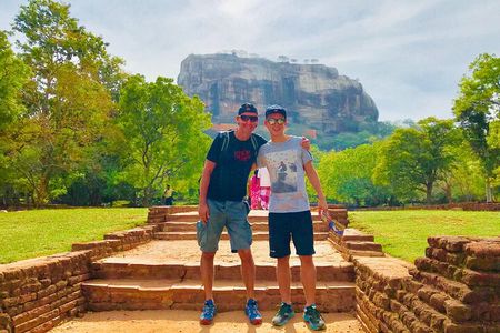 Private 8 Days Tour in Sri Lanka with Transfer and Accommodation