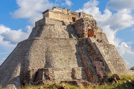 Tour to Uxmal , Cenote Sambula and Chocolate Museum Story