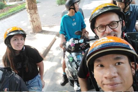 Hanoi Motorbike Tour for Historical Culture and Fun Sightseeing