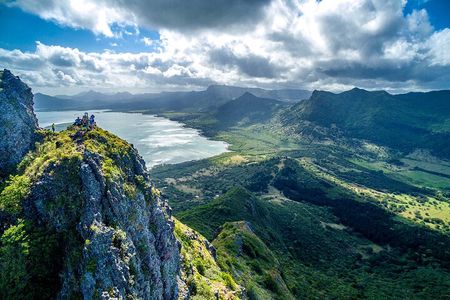 Le Morne Mountain: Guided Hike With Our Professional Local Guides