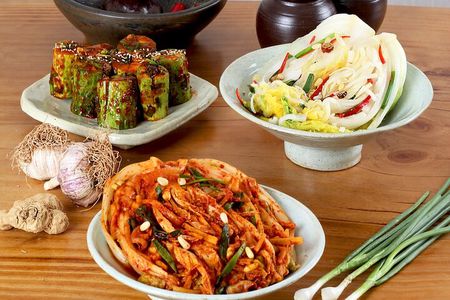 Master Korean traditional cooking with a Kimchi chef